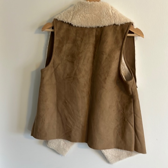 Ralph Lauren suede vest size PL/ M - Picture 2 of 3